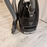 Miele vacuum cleaner Image 3