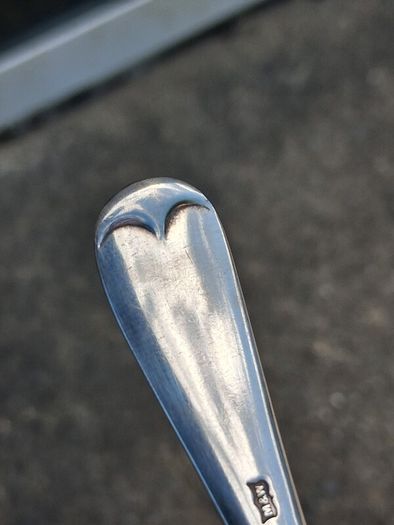 Mappin & Webb Sterling Silver Sauce Ladle (29 grams)