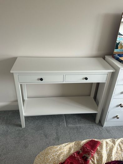 console table