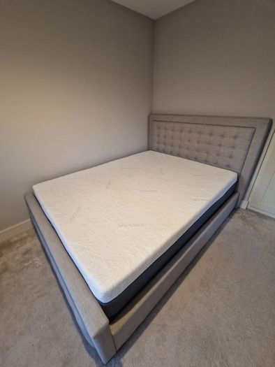 Perfect King Size Bed and Mattress