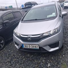 Honda Fit 2016 Hybrid | Auto | 160k km | New tyres  | New battery & plugs | Keyless | Super clean