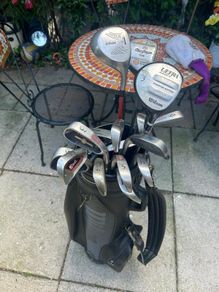 Wilson golf clubs and bag