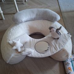Mamas and Papas Floor Seat