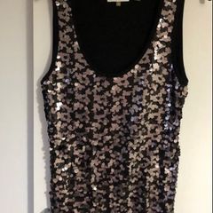 Ladies Calvin Klein top size M never worn new