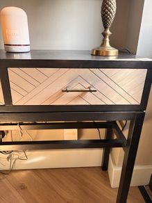 Console table