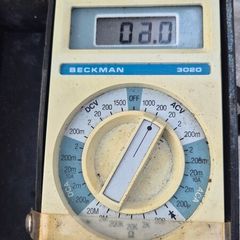 Beckman 3020 digital multimeter