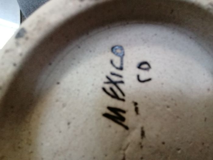 2 Vintage Mexican vases