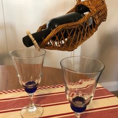 Vintage Boho Wicker Wine Pouring Cradle Basket French Table Serving Caddy