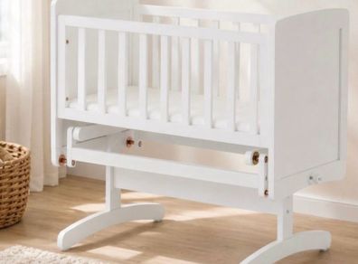 oBaby gliding crib