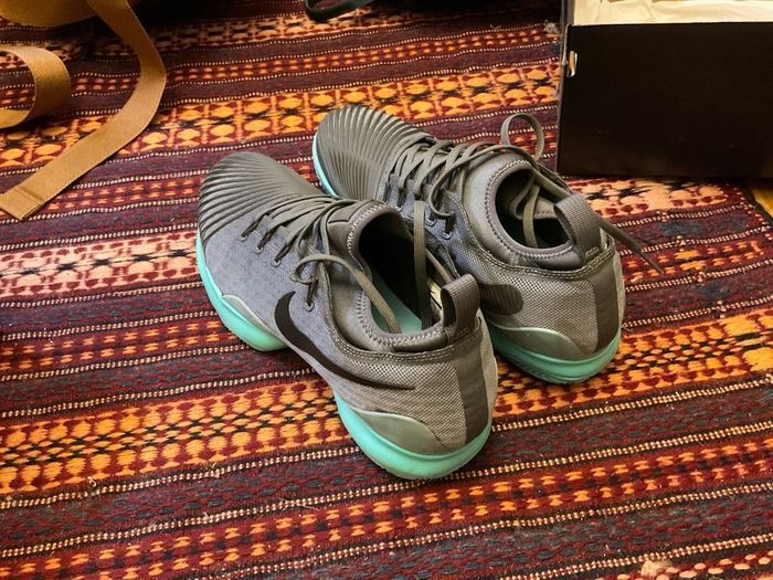 Nike vapor professional tennis shoes