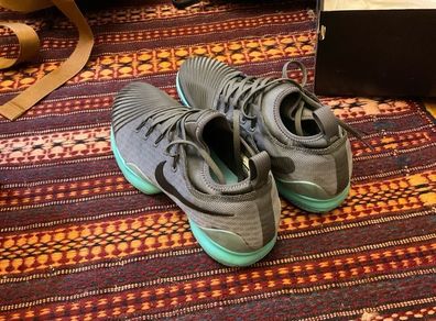 Nike vapor professional tennis shoes