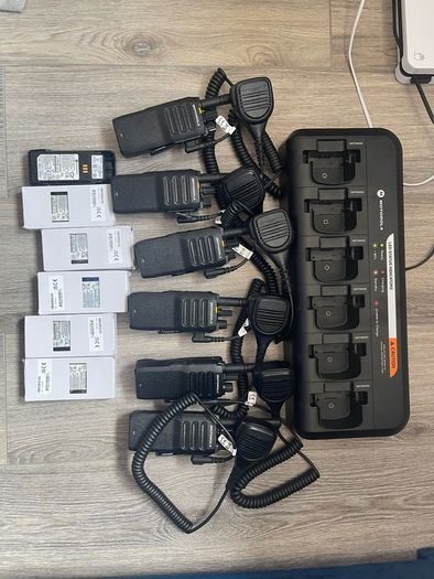 Motorola radios walkie talkie