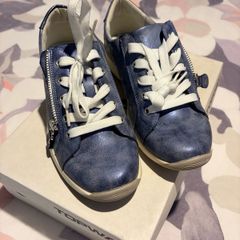 Womans Topway Laced Zipper runners for sale