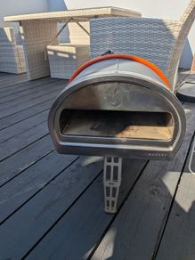 Gozney Roccbox pizza oven