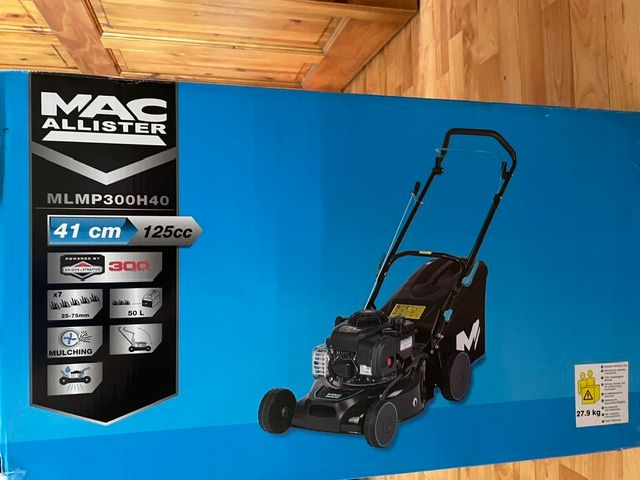 Mac Allister MLMP300H40 125cc Petrol Rotary Lawnmower