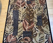Qualify hand-made Rug