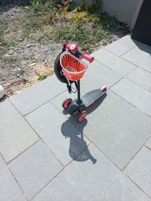 Childs scooter