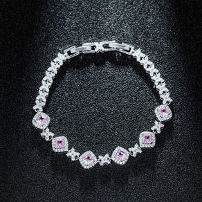 Crystal bracelet size M-L