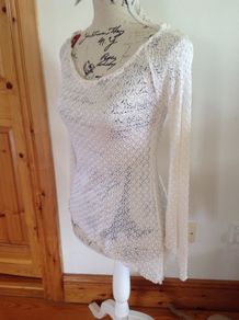 Size 8-10 White Top