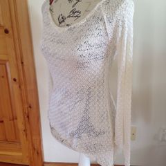 Size 8-10 White Top