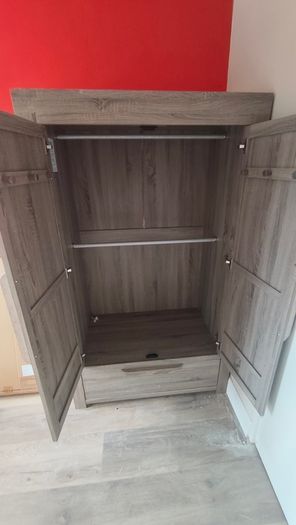wardrobe
