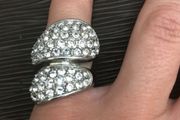 Sparkling rhinestone ring