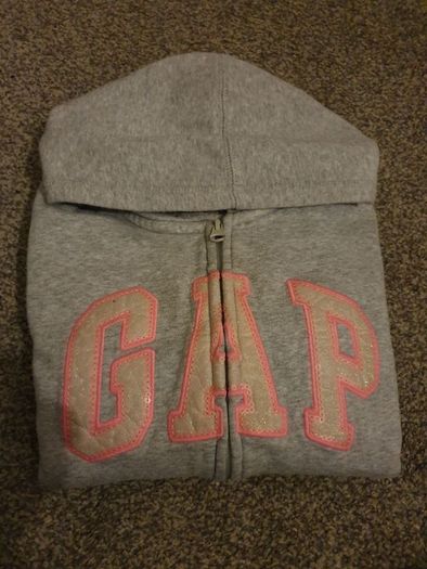 GAP Long Sleeve Zipped Hoodie ... Size: Age: 8 Years ... Price Drop