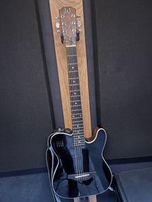 For Sale: Incredible Guitar Stage & Studio Ready!