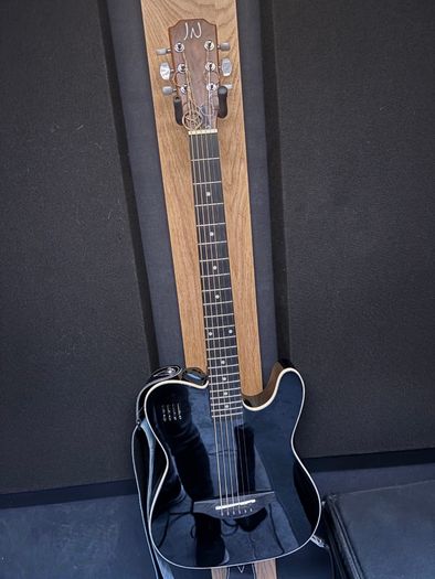 For Sale: Incredible Guitar Stage & Studio Ready!