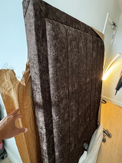 headboard