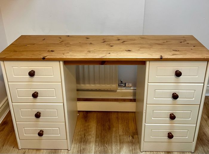 Pine Dressing Table