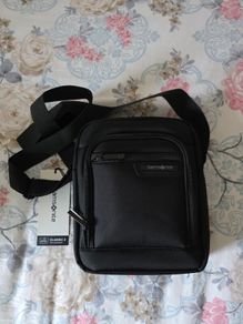 Brand New Samsonite Classic 2.0 RFID Crossbody Bag