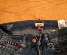 Tommy Hillfiger Ladies jeans size 27