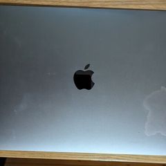 Macbook Pro A1706 broken screen