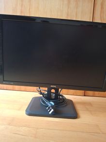 BenQ LCD monitor