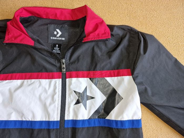 Converse tracksuit top age 8-10