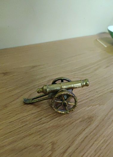 Vintage Brass Paperweight.