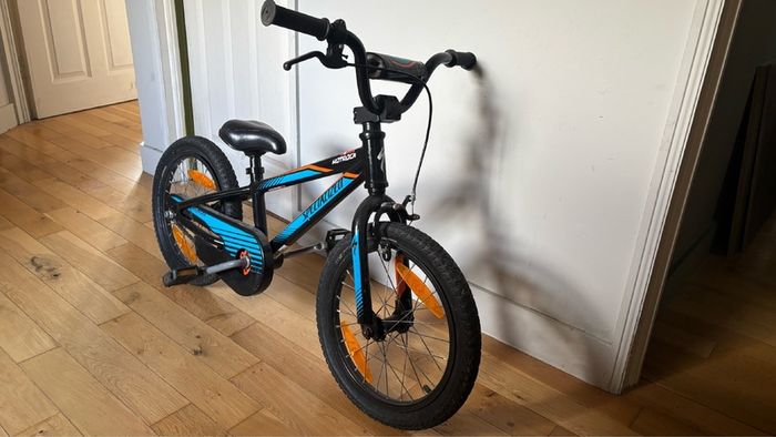 Specialized Hotrock