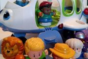 Fisher Price Little People Plane and Figures