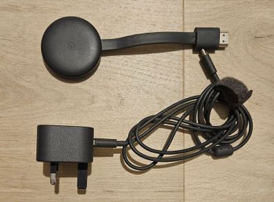 Google Chromecast (NC2-6A5) 2nd Generation with original plug and USB cable