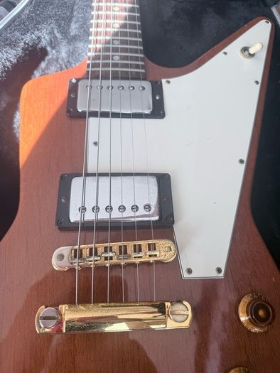 Gibson explorer