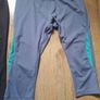 ladies cropped workout bottoms size 12 Image 4