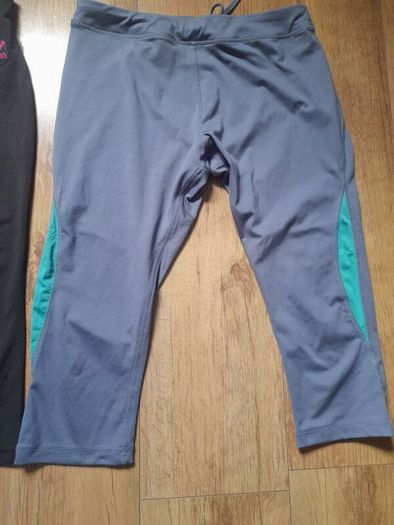 ladies cropped workout bottoms size 12