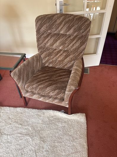 Armchair pair of