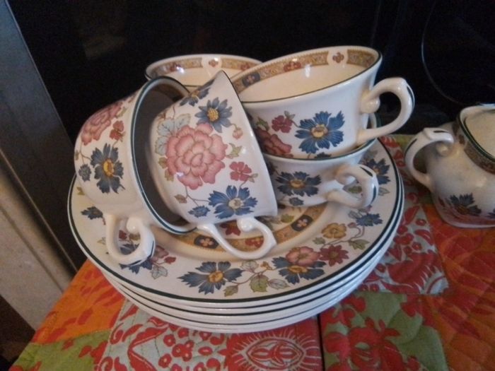 Franciscan "Orient" Staffordshire Tableware
