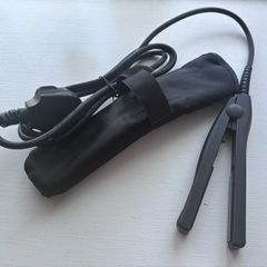 Mini hair straighter
