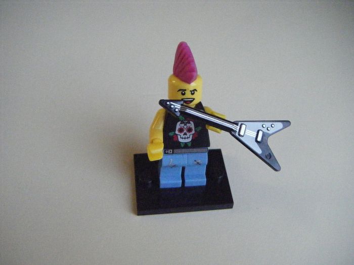 Selection of LEGO Mini Figures Series 4