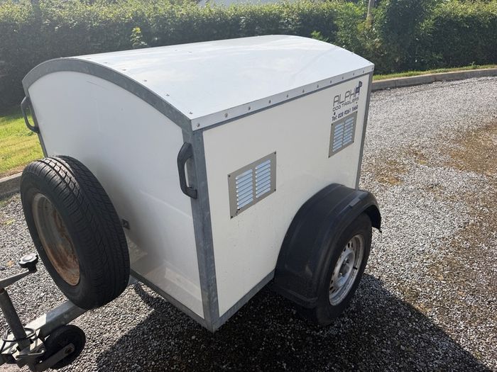 factory built dog trailer