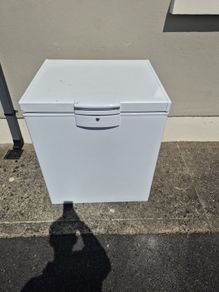 Beko Chest Freezer 215L