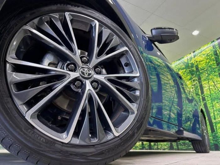 2024 Toyota Prius Hybrid Z  2.0L